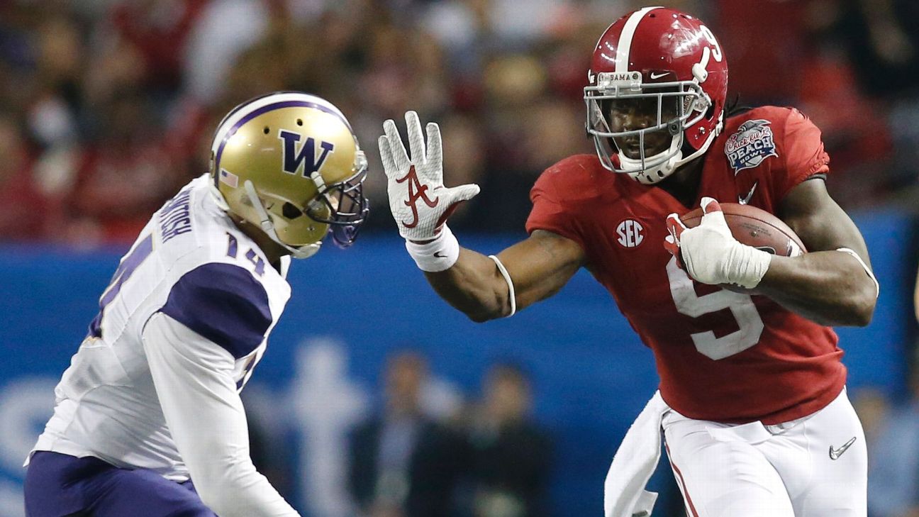 Alabama's Derrick Henry makes NFL running back Mark Ingram look like a  toddler 