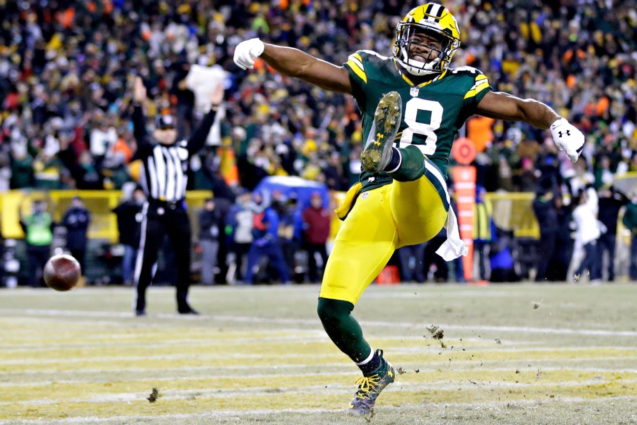 NFL wildcard round: New York Giants 13-38 Green Bay Packers – as it  happened!, NFL