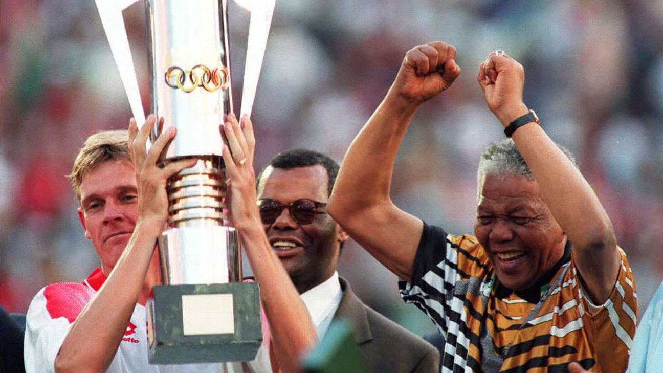 Herve Renard dedicates Zambia win to 1993 squad