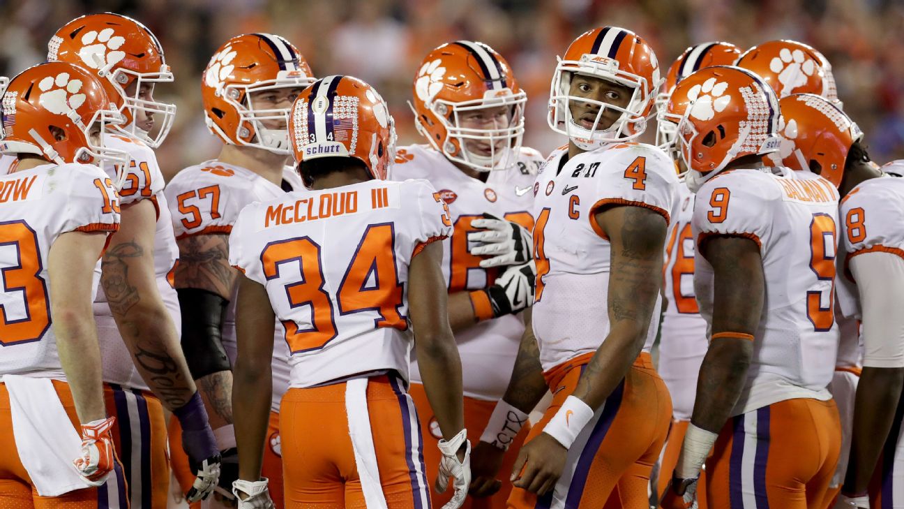 Rapid Reaction: Deshaun Watson, Clemson rout South Carolina