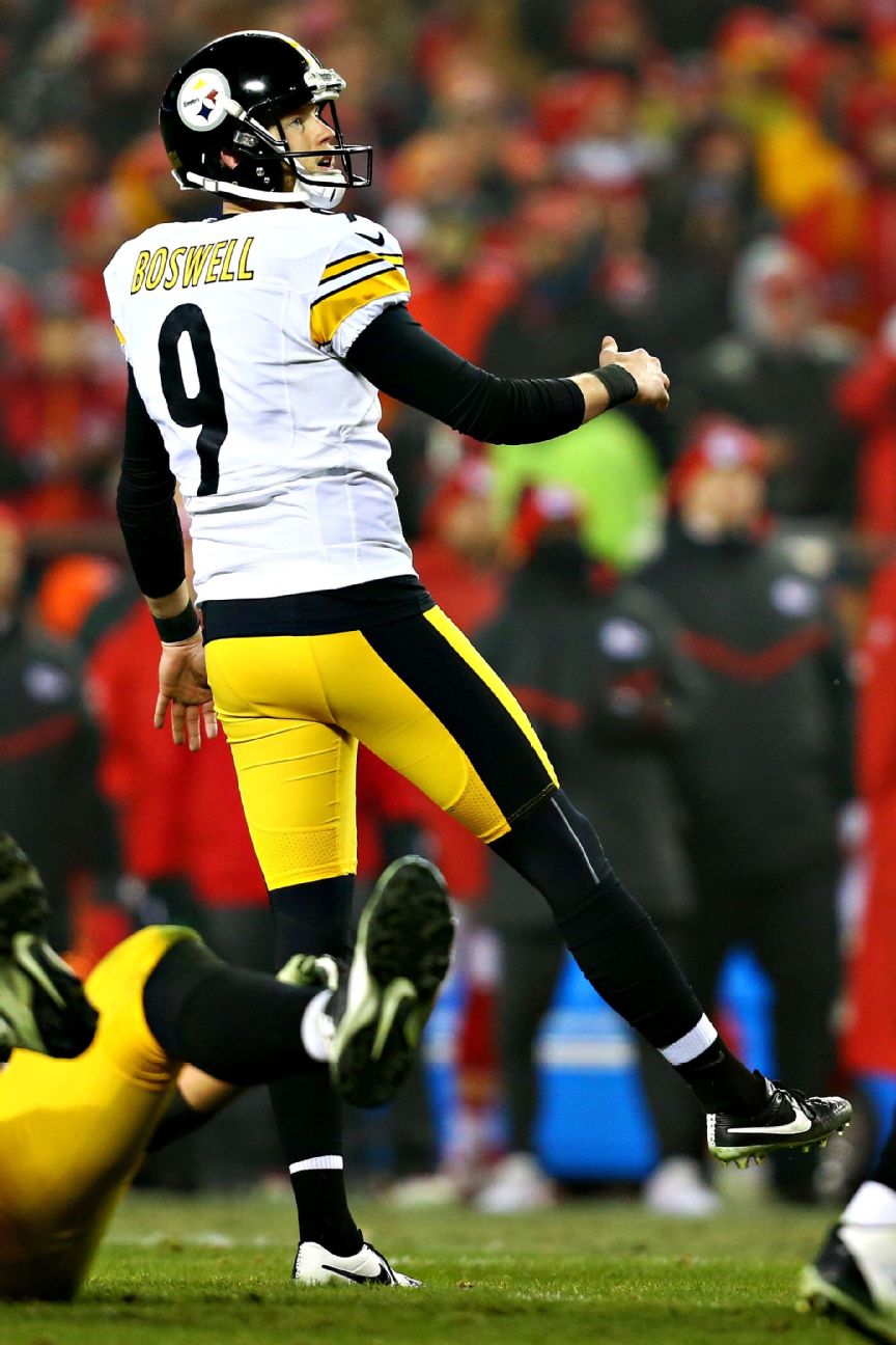 KANSAS CITY, MO - JANUARY 16: Pittsburgh Steelers cornerback Ahkello  Witherspoon (25) kneels before an AFC wild card playoff game between the  Pittsburgh Steelers and Kansas City Chiefs on Jan 16, 2022