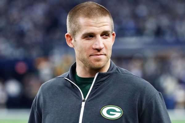 Packers WR Jordy Nelson says he had hiccup with left knee