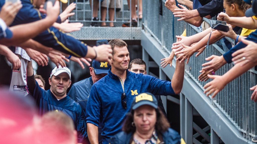Suspended Tom Brady serves as honorary captain at Michigan - The Boston  Globe