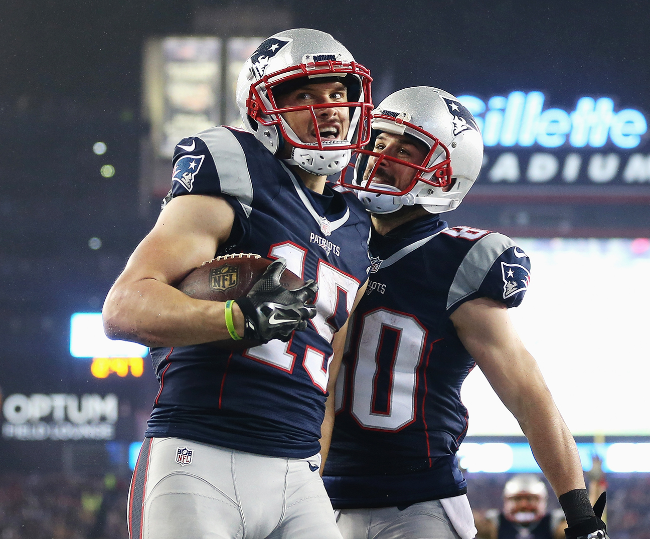 NFL Nation's Shots & Sounds: Chris Hogan's performance carries Patriots