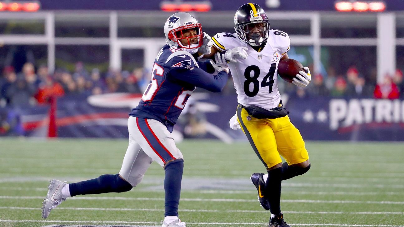 Antonio Brown Posts Facebook Video of Steelers Locker Room After