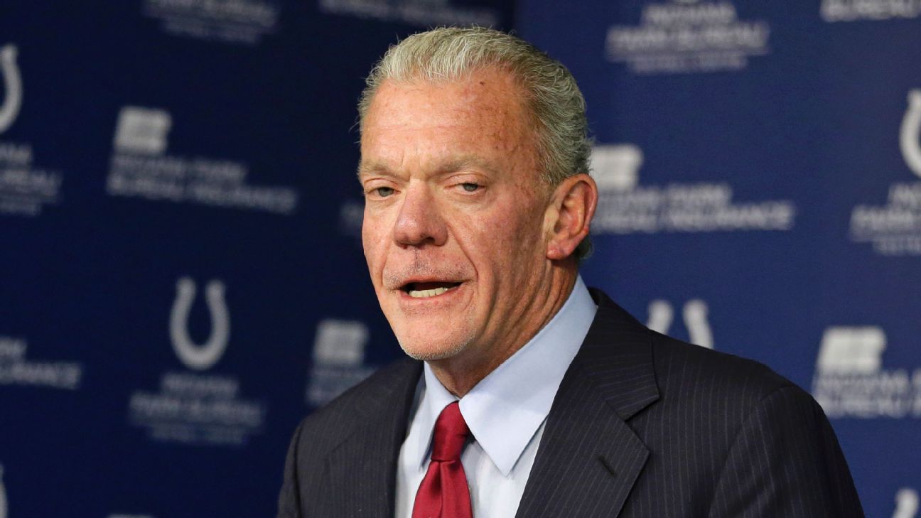 Colts owner Jim Irsay apologizes for team's failures, missing