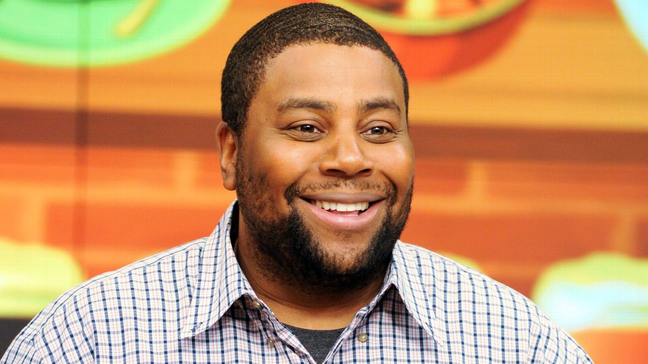 Atlanta Falcons on X: Falcons fan Kenan Thompson is taking in today's  game. #MINvsATL  / X