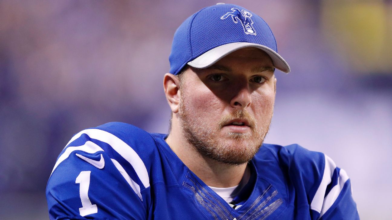 Colts sign punter Pat McAfee to 5-year contract