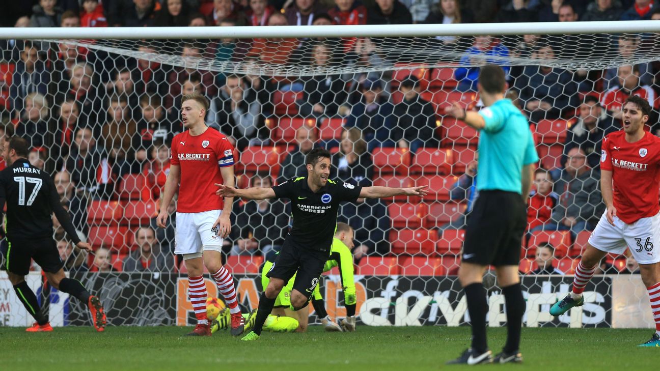 Cardiff City 2-1 Nottingham Forest: Jordan Hugill hits debut goal