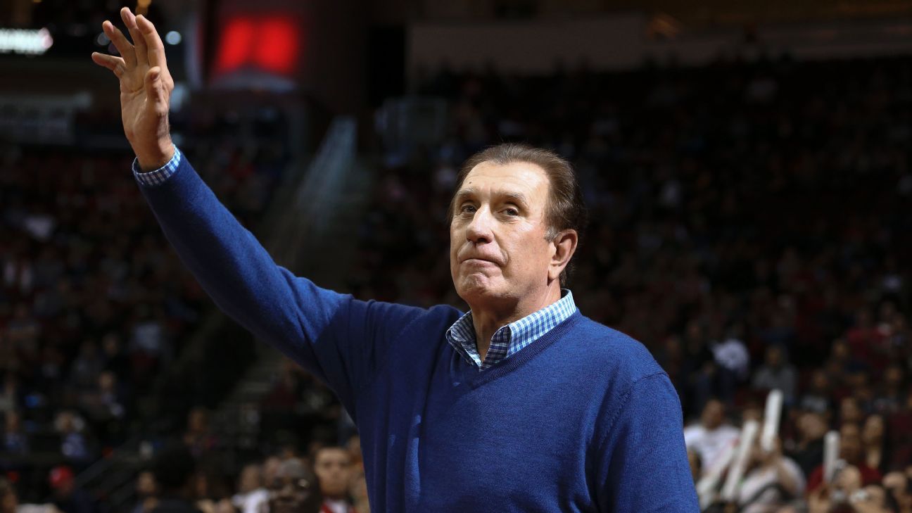 Tomjanovich given lifetime achievement award