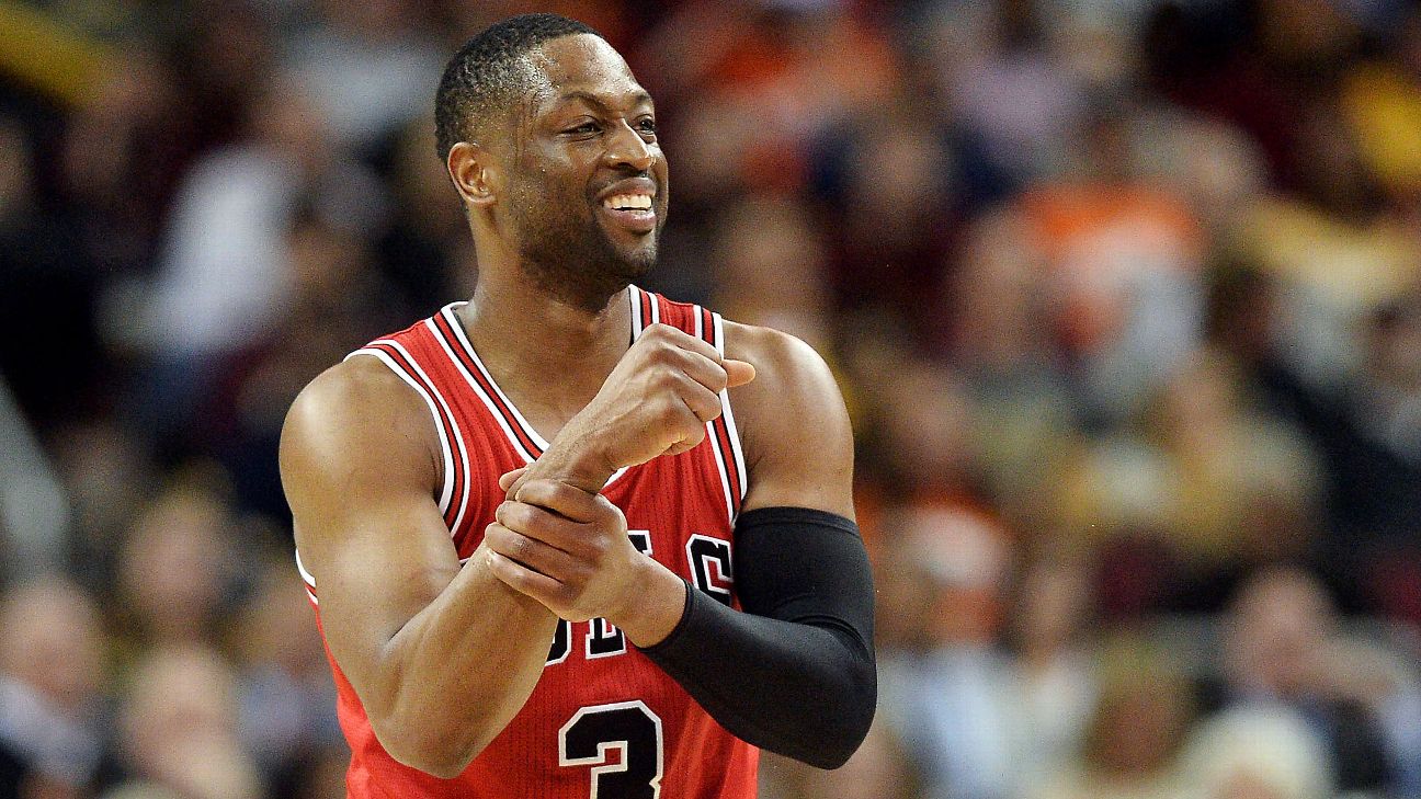 Dwyane Wade Injury: Updates on Bulls Star's Wrists and Return, News,  Scores, Highlights, Stats, and Rumors