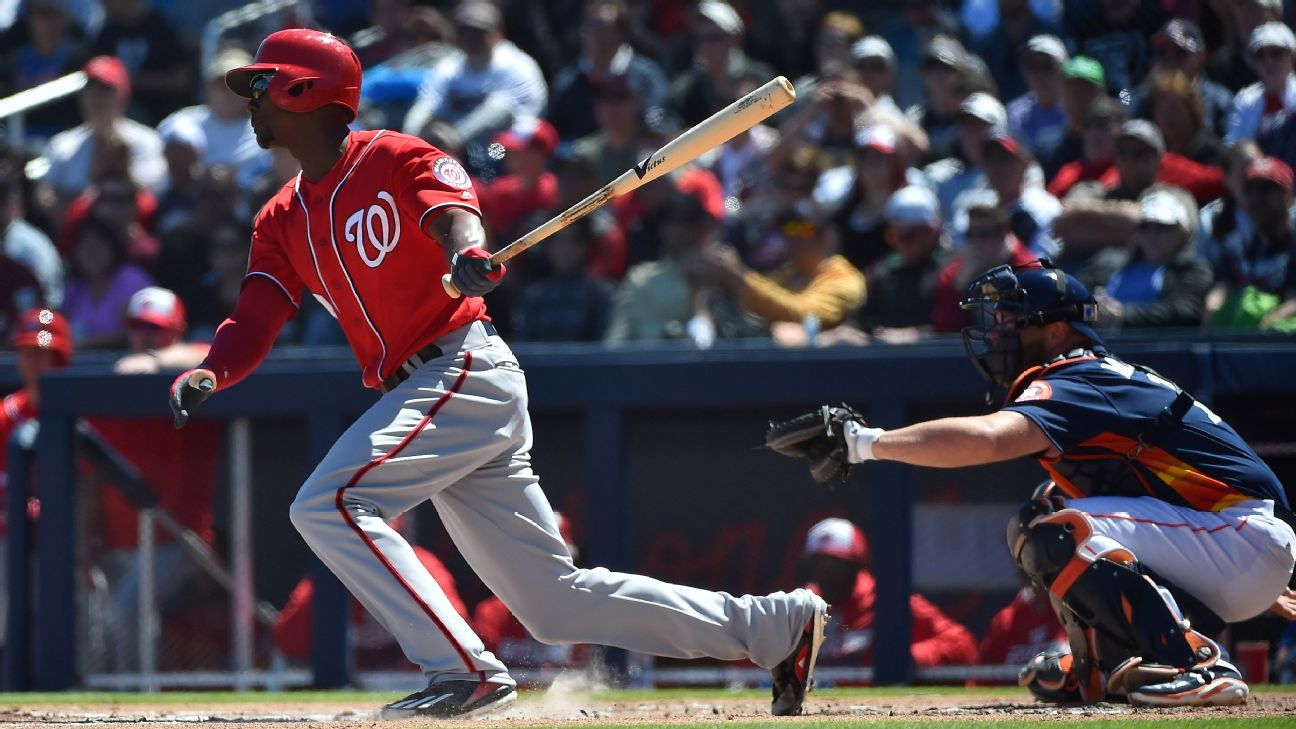 Measuring the stats on Kole Calhoun's home run, 08/30/2023