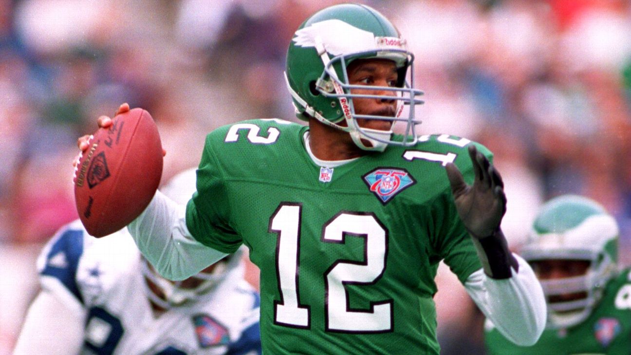 Philadelphia Eagles former quarterback Randall Cunningham enjoys a