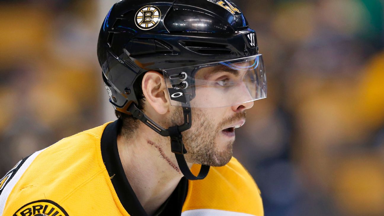 NHL star pulls his own tooth out while on the bench after taking
