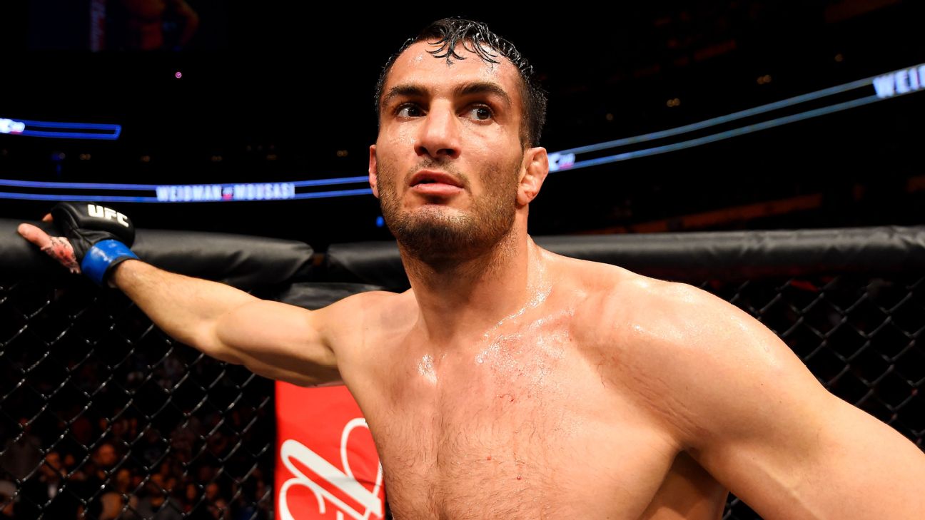 Ex-Bellator champ Gegard Mousasi suing for breach of contract