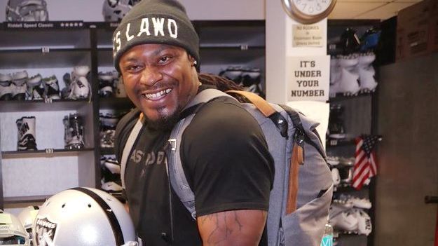 Beast Mode is back: Marshawn Lynch signs with Seattle to fill RB void