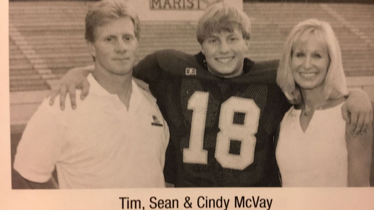 Los Angeles Rams coach Sean McVay was a Georgia football legend