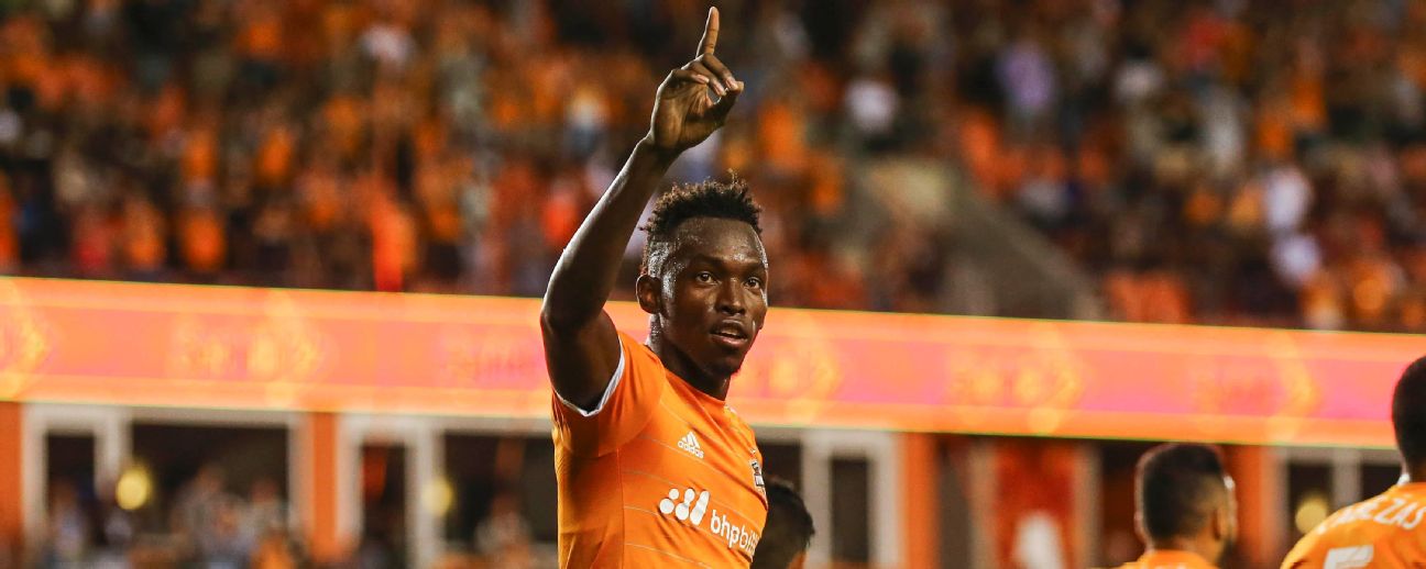 Rumor: European Club Bids for Alberth Elis - Dynamo Theory