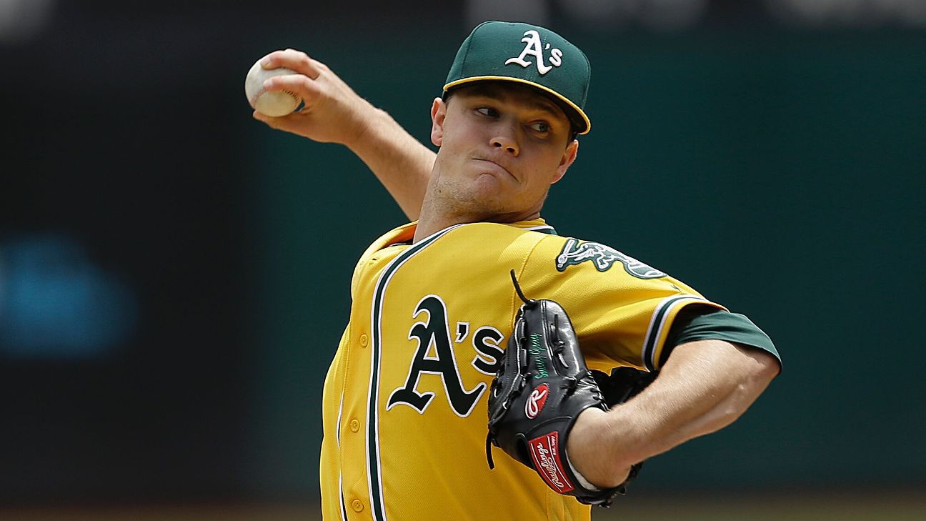 A's acquire three prospects for Sonny Gray