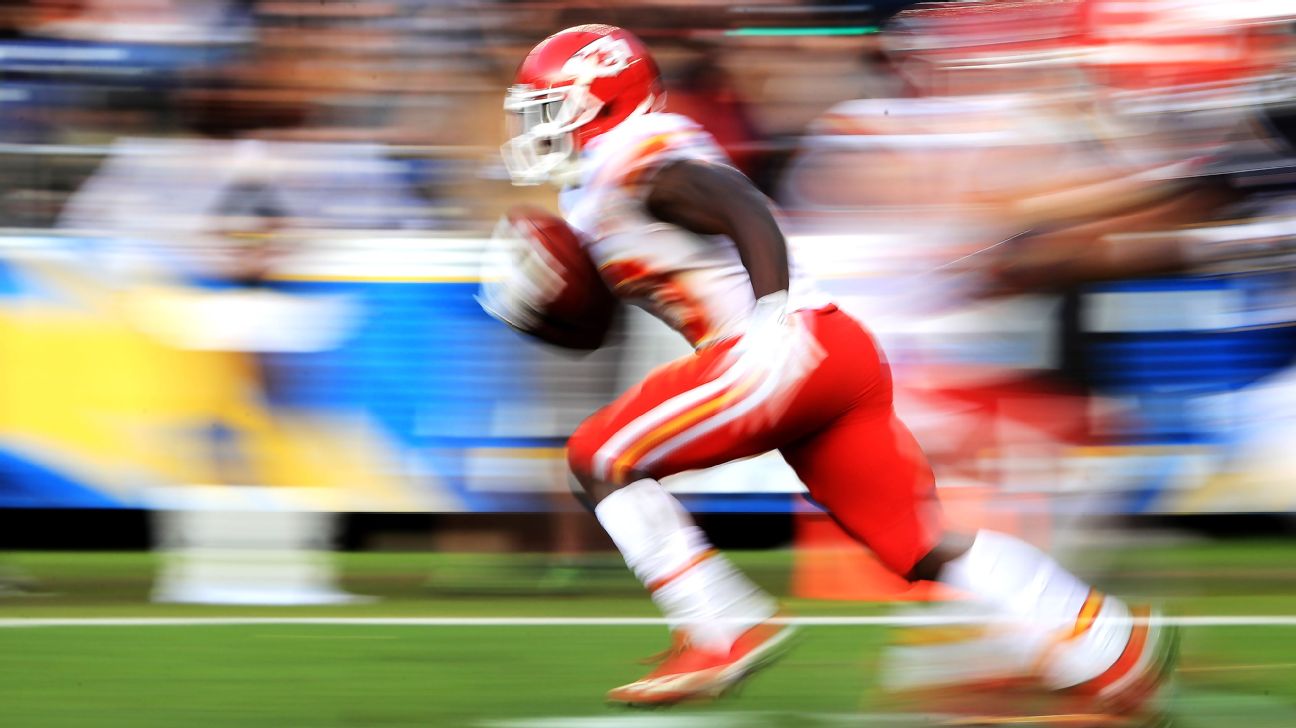 The Fastest NFL Players of All Time, Ranked