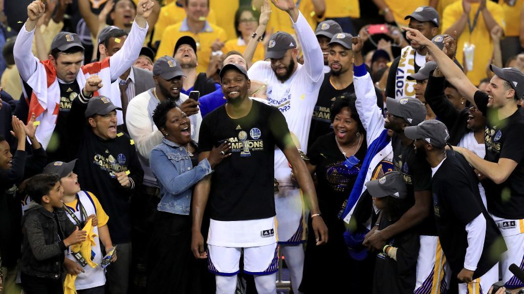 Kevin Durant, his mother and the Warriors praised after winning ...