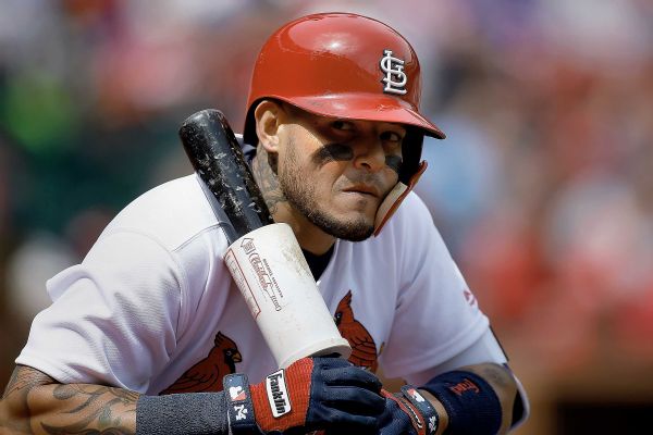 Cards&#39; Yadier Molina takes exception to quips by Cubs&#39; Kris Bryant - ABC7 Chicago