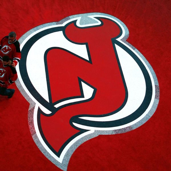 'Desperate' Devils still hope to make playoffs