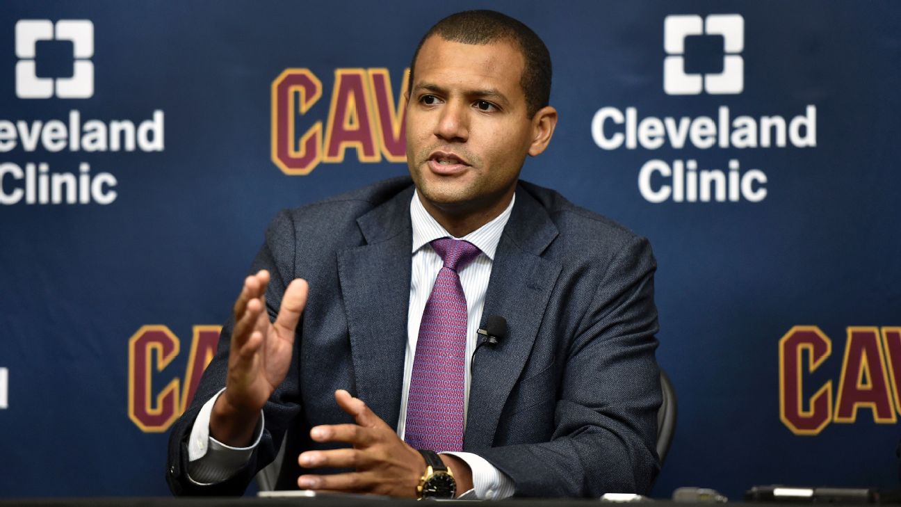 Cavs prez Altman faces impaired driving charge