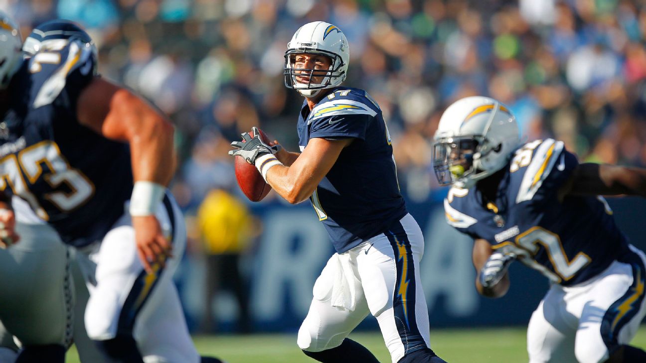 Seahawks win 48-17 in Chargers' debut game at StubHub Center – The