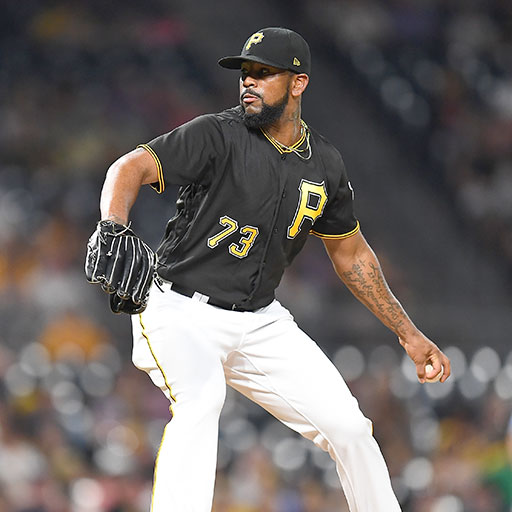 Pittsburgh Pirates closer Felipe Rivero changes name to Felipe