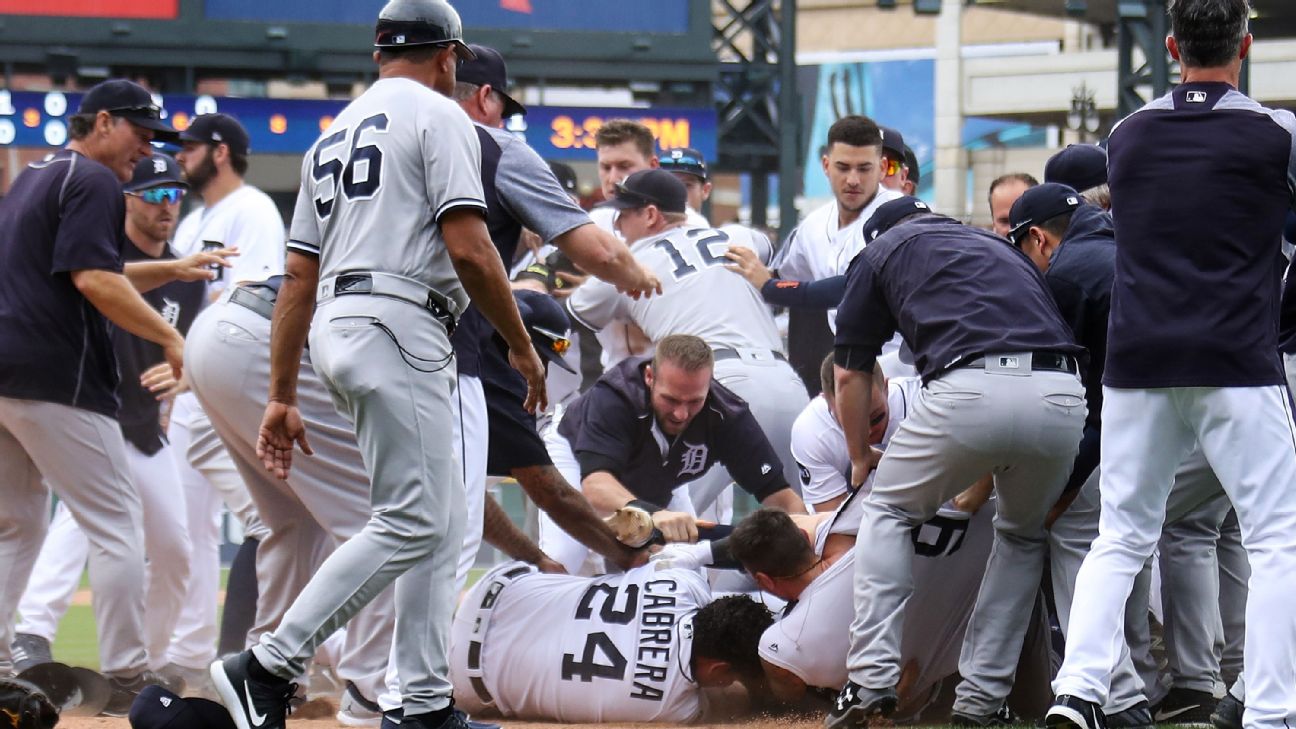 Should Brad Ausmus have pulled Miguel Cabrera from last night's