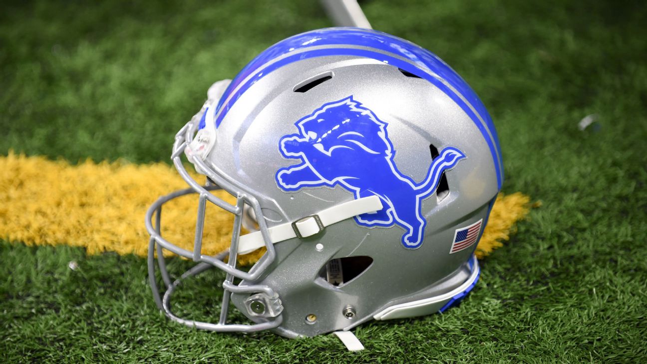 Lions sign punter Jack Fox to extension through 2026 season