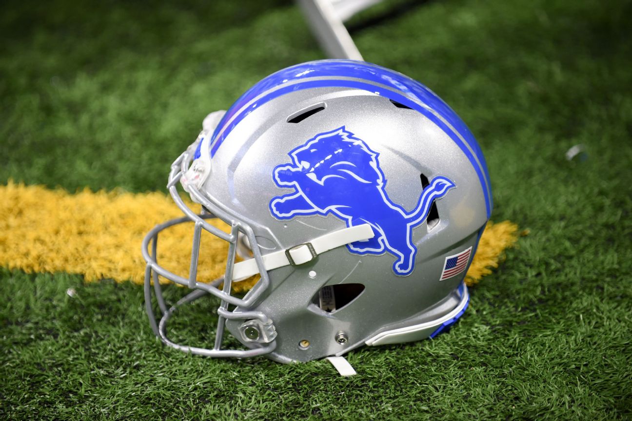 Detroit Lions' Jack Fox signed through 2026, becomes highest-paid