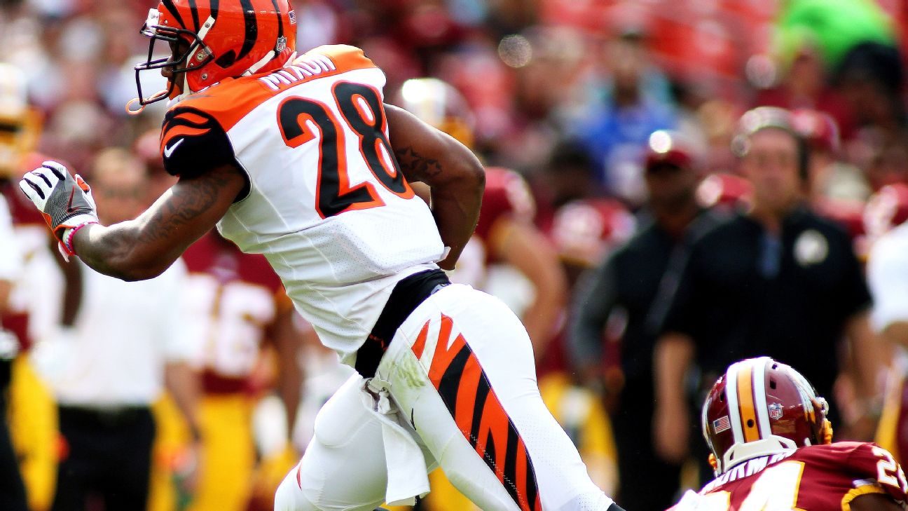 Bengals running back Mixon nominated for FedEx Ground NFL Player of the  Week