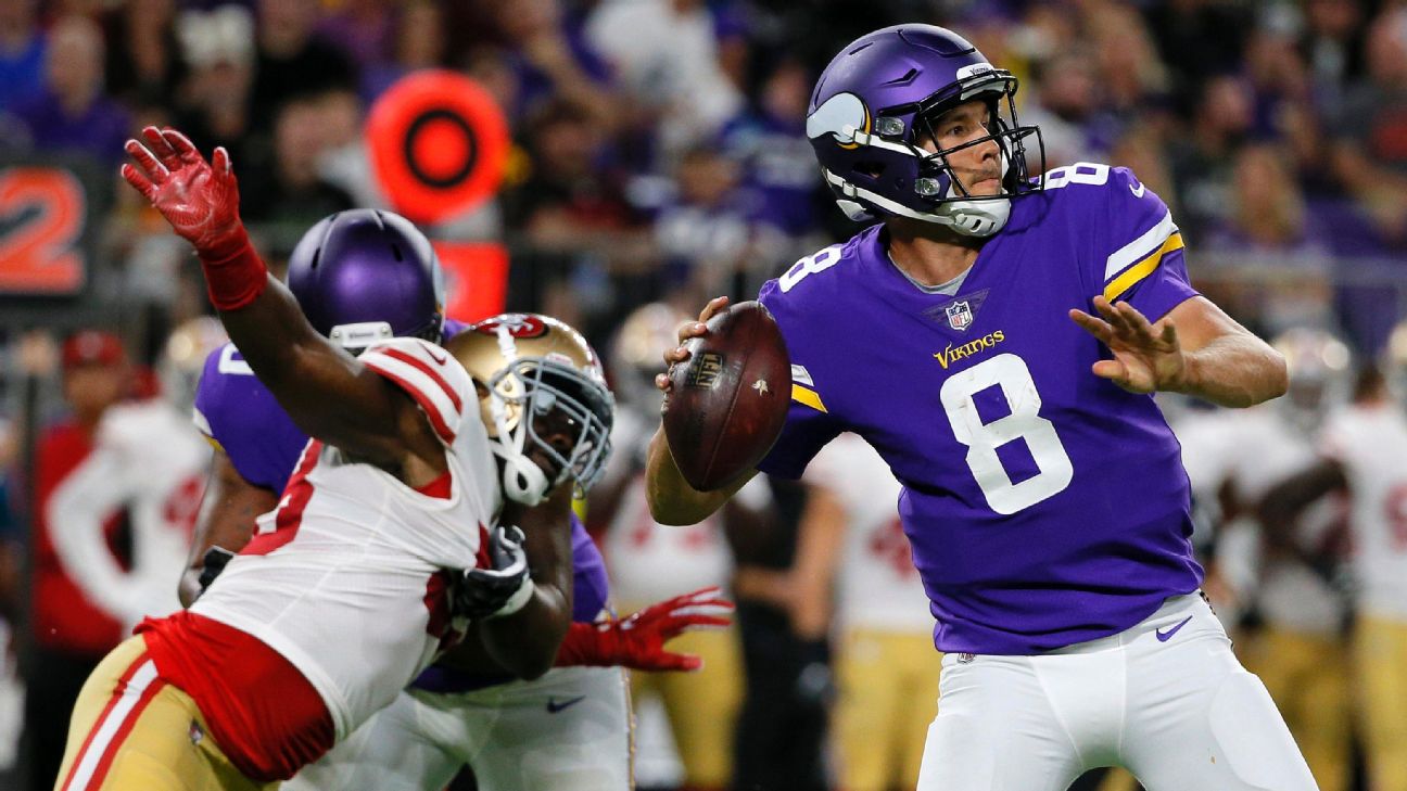 Vikings' offense finds end zone, completes winless preseason