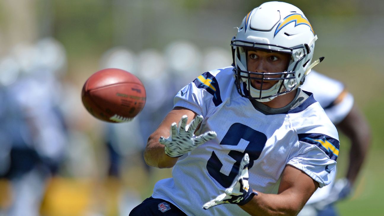 Danny Woodhead in OTAs with 'no restrictions'