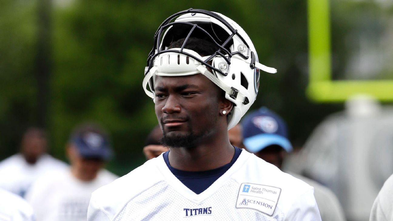 Corey Davis signed deal with Jets thinking Sam Darnold would start at QB