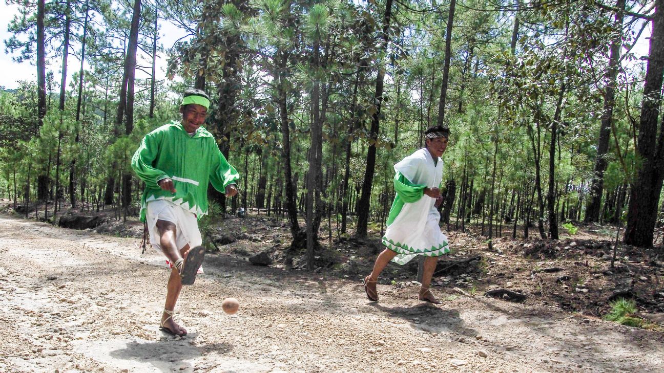 Why Marathons Have Been Too Short For Mexico S Indigenous Raramuri Runners And Why That Could Change