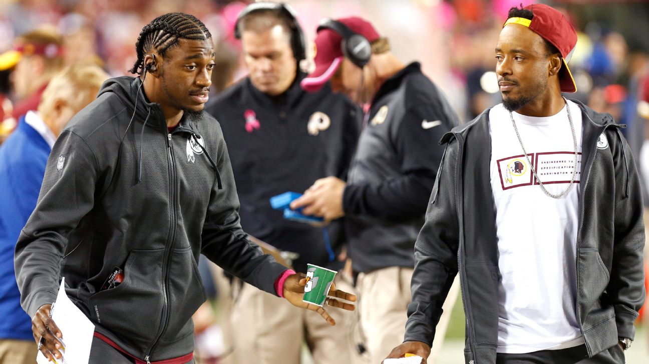 Robert Griffin III's postgame comments disrupt Redskins locker room - Los  Angeles Times