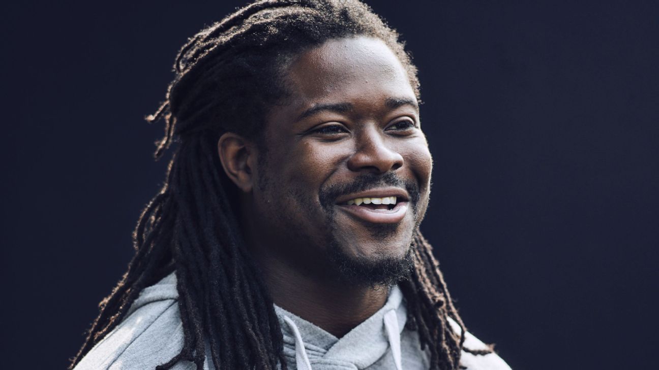 Eddie Lacy has been limited in practice due to eye issues from