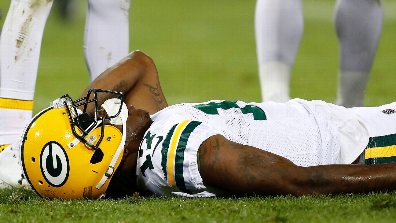 Packers' Davante Adams suffers concussion after scary hit vs. Bears