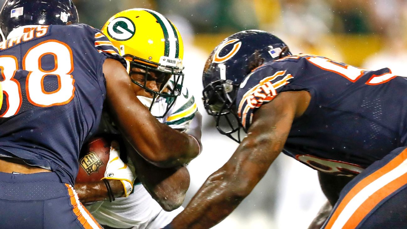 Danny Trevathan's Hit Sends Packers' Davante Adams to Hospital