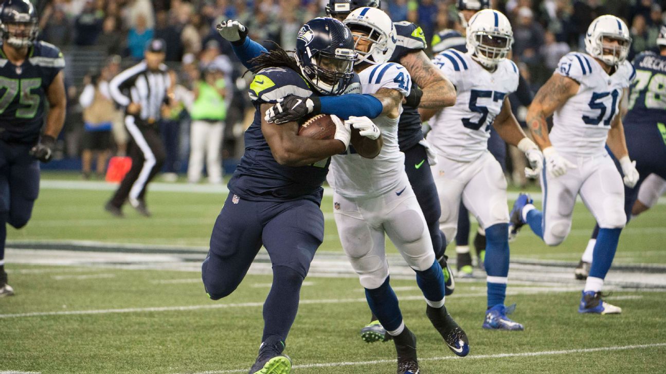 If you love a good sale,' Seahawks' Eddie Lacy has you covered