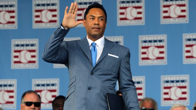 El Clutch Deportivo: Roberto Alomar vetado por la Mayor League Baseball  (MLB)/Grandes Ligas