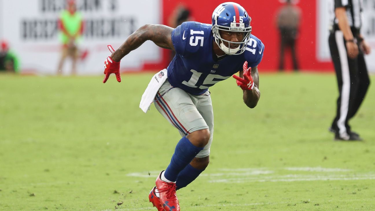 Brandon Marshall signed with Giants to 'finish my career as a winner'