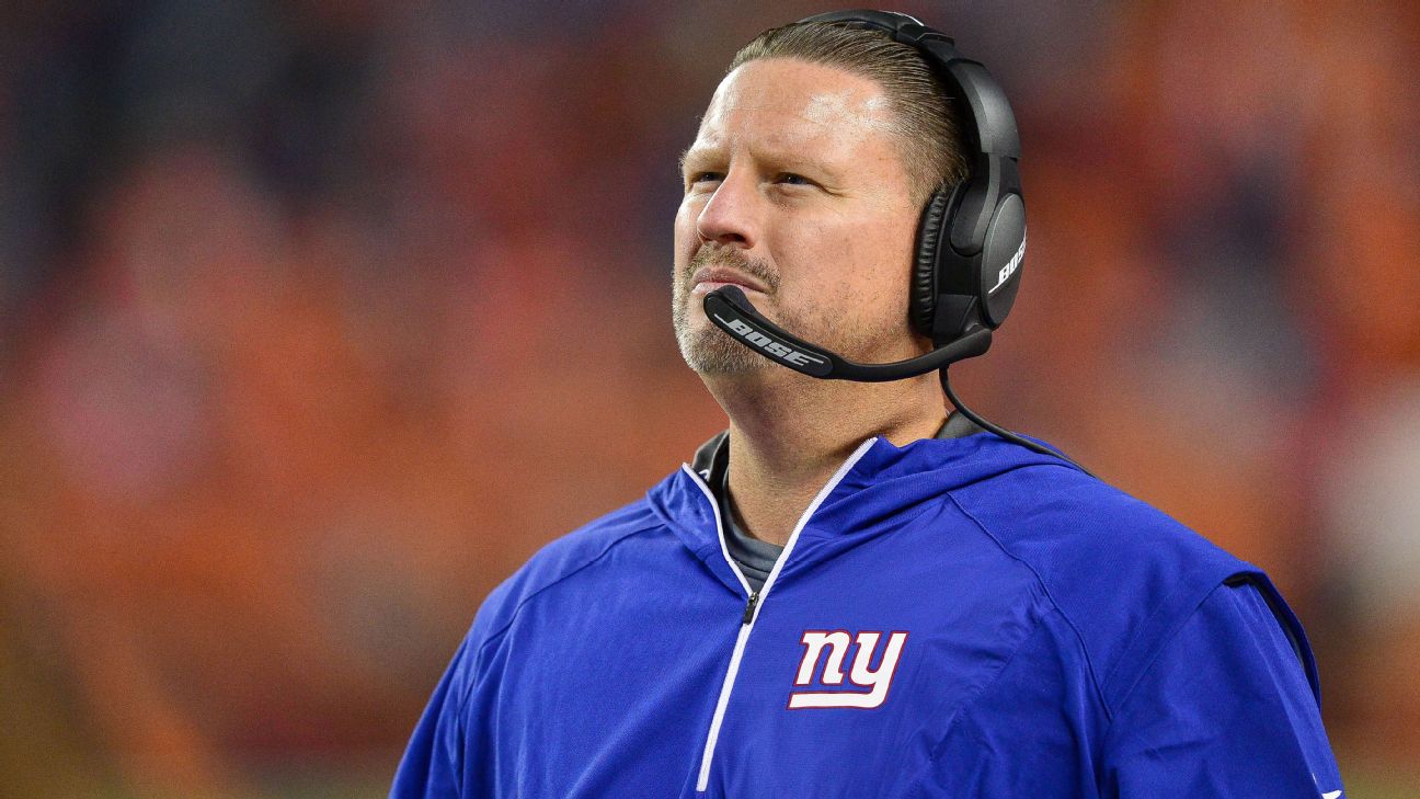 Giants owners talk on sidelines as Ben McAdoo refuses to comment amid  reports he'll be fired – New York Daily News