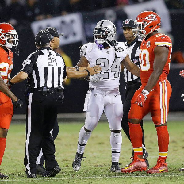 Chiefs' Marcus Peters to speak on behalf of Marshawn Lynch