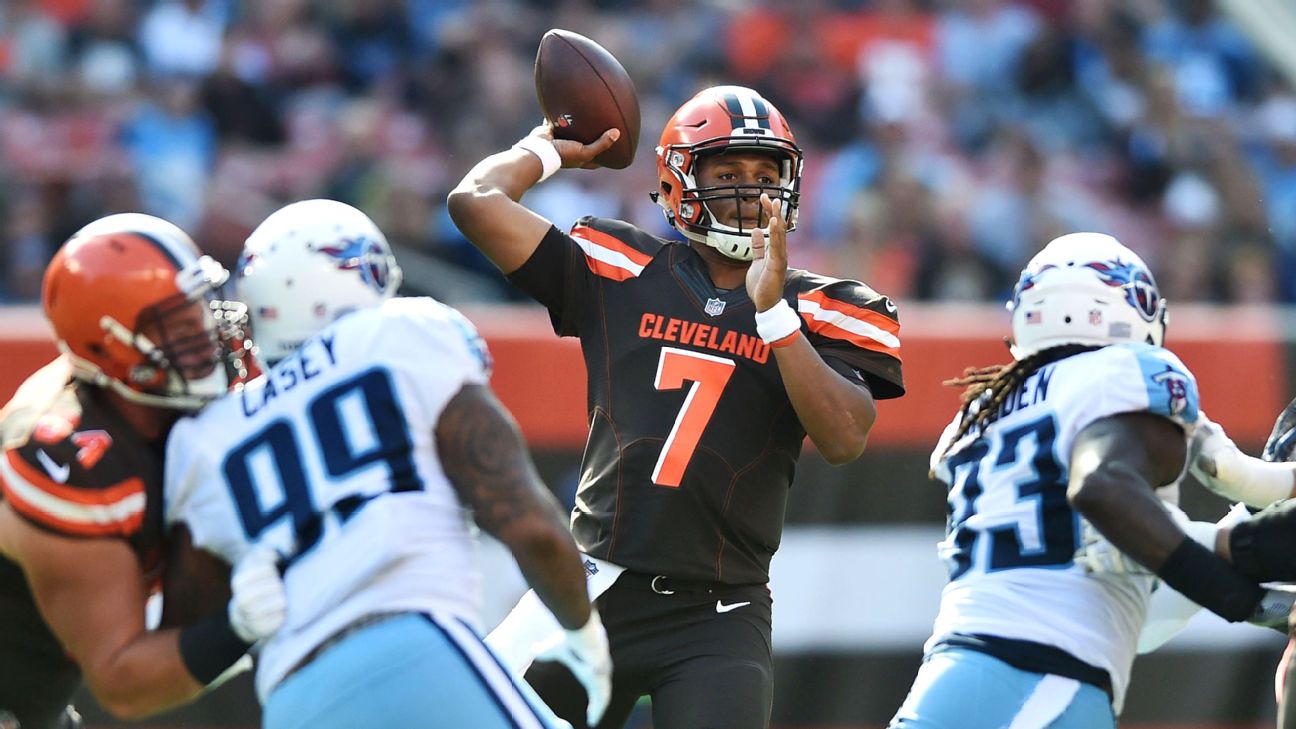 Browns going back to rookie QB Kizer to start in London