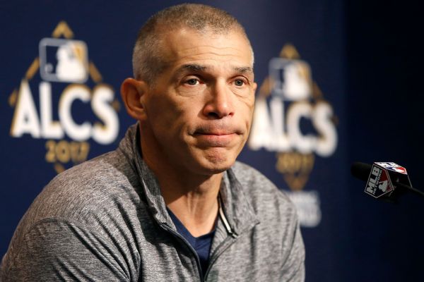 Joe Girardi hired by MLB Network as studio analyst