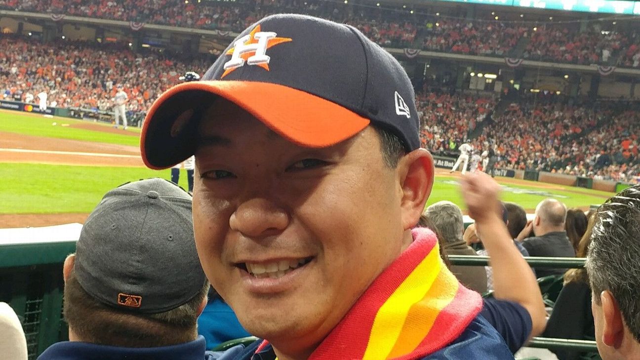 Houston Astros superfan Nguyen Le's long journey to baseball